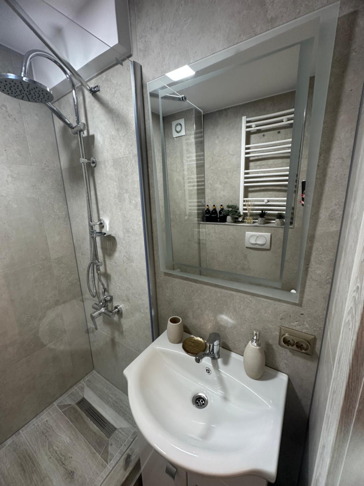 Angel House Apartment Deva Exterior photo