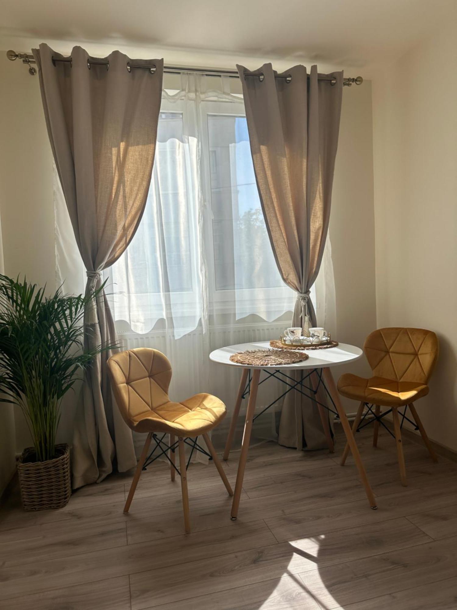 Angel House Apartment Deva Exterior photo